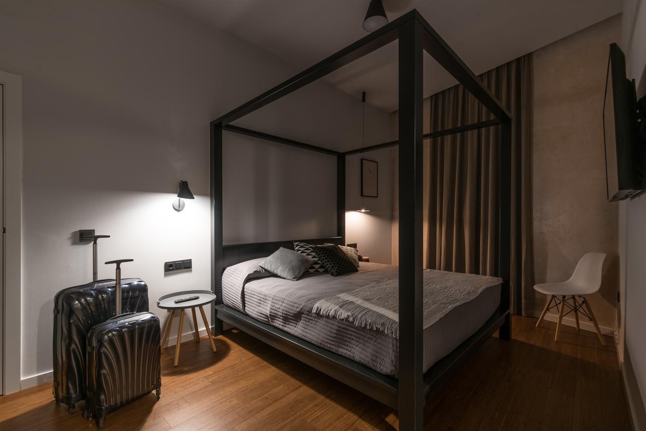 Welldone Antiquarium Hotel Севиля Екстериор снимка